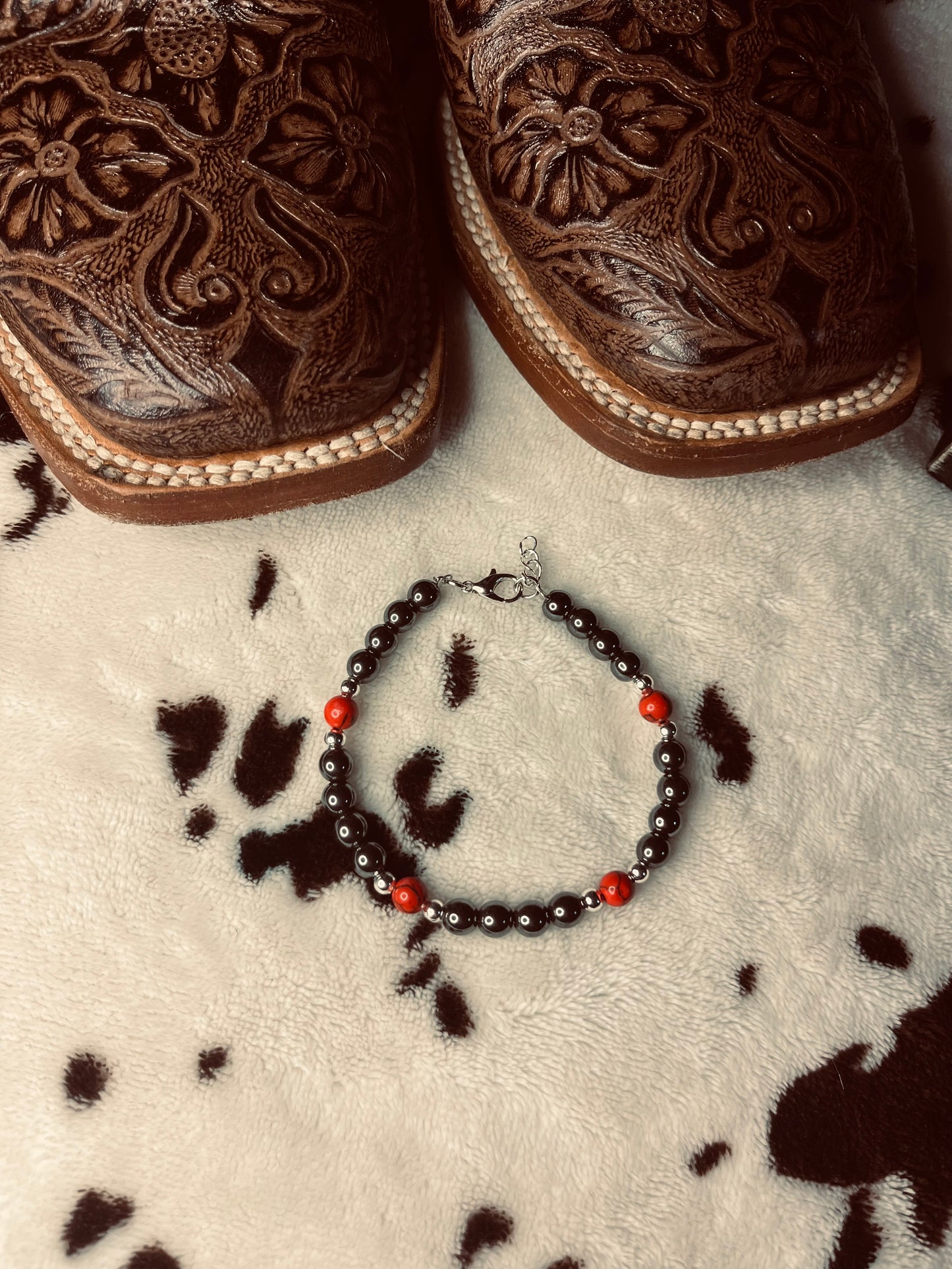 𝐻𝒶𝓂𝓂𝑒𝓇 𝒩 𝒮𝓉𝑜𝓃𝑒 𝐵𝓇𝒶𝒸𝑒𝓁𝑒𝓉