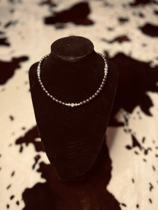 𝑀𝑜𝑜𝓃𝓁𝒾𝓉 𝒶𝒸𝓇𝑒𝓈