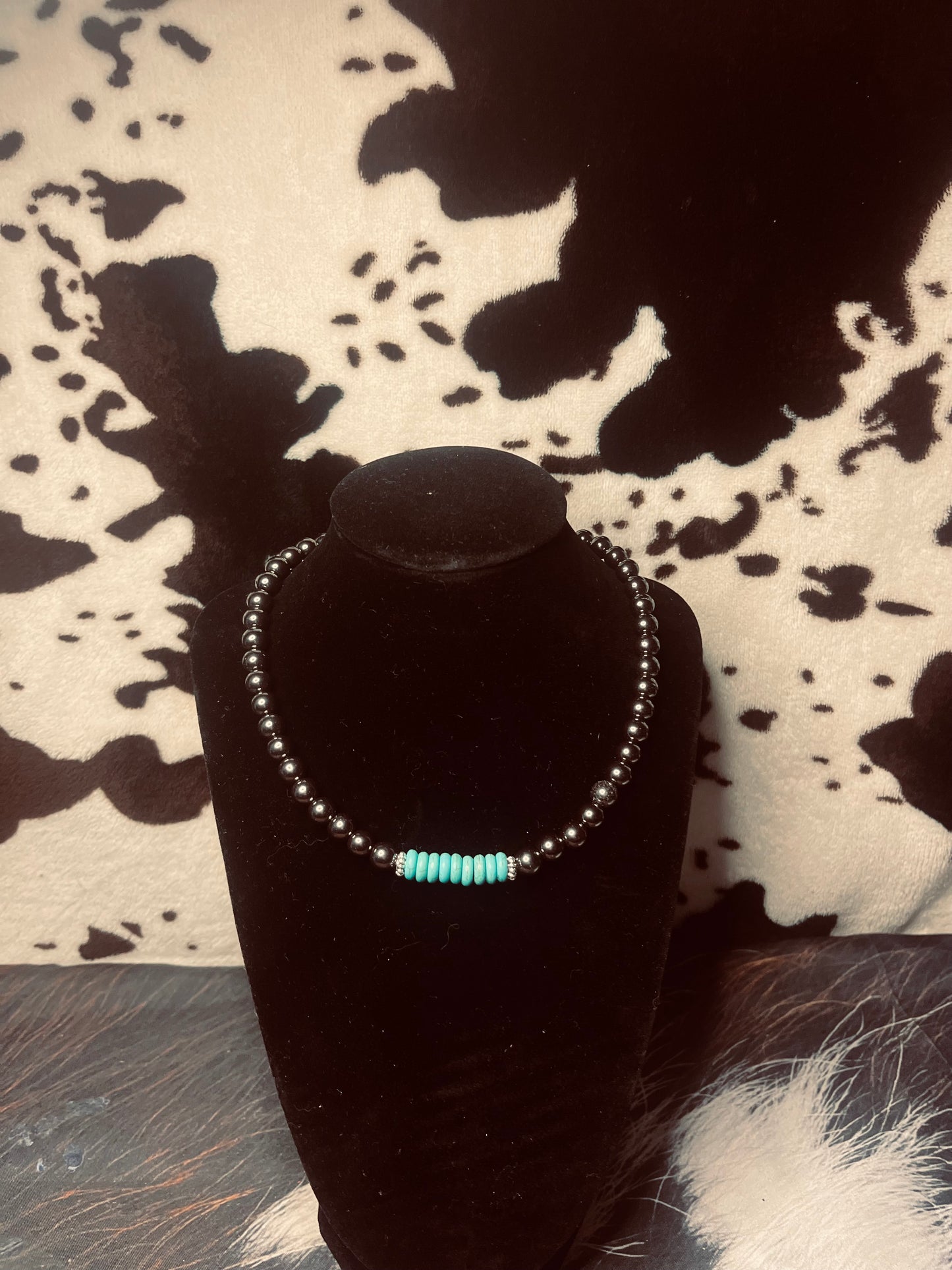 𝒮𝒾𝓁𝓋𝑒𝓇 & 𝒯𝓊𝓇𝓆𝓊𝑜𝒾𝓈𝑒