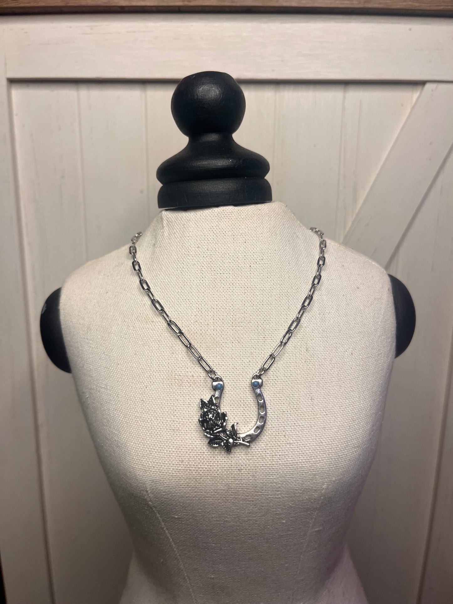 𝒯𝓊𝓇𝓆𝓊𝑜𝒾𝓈𝑒 𝐻𝑜𝓇𝓈𝑒𝓈𝒽𝑜𝑒