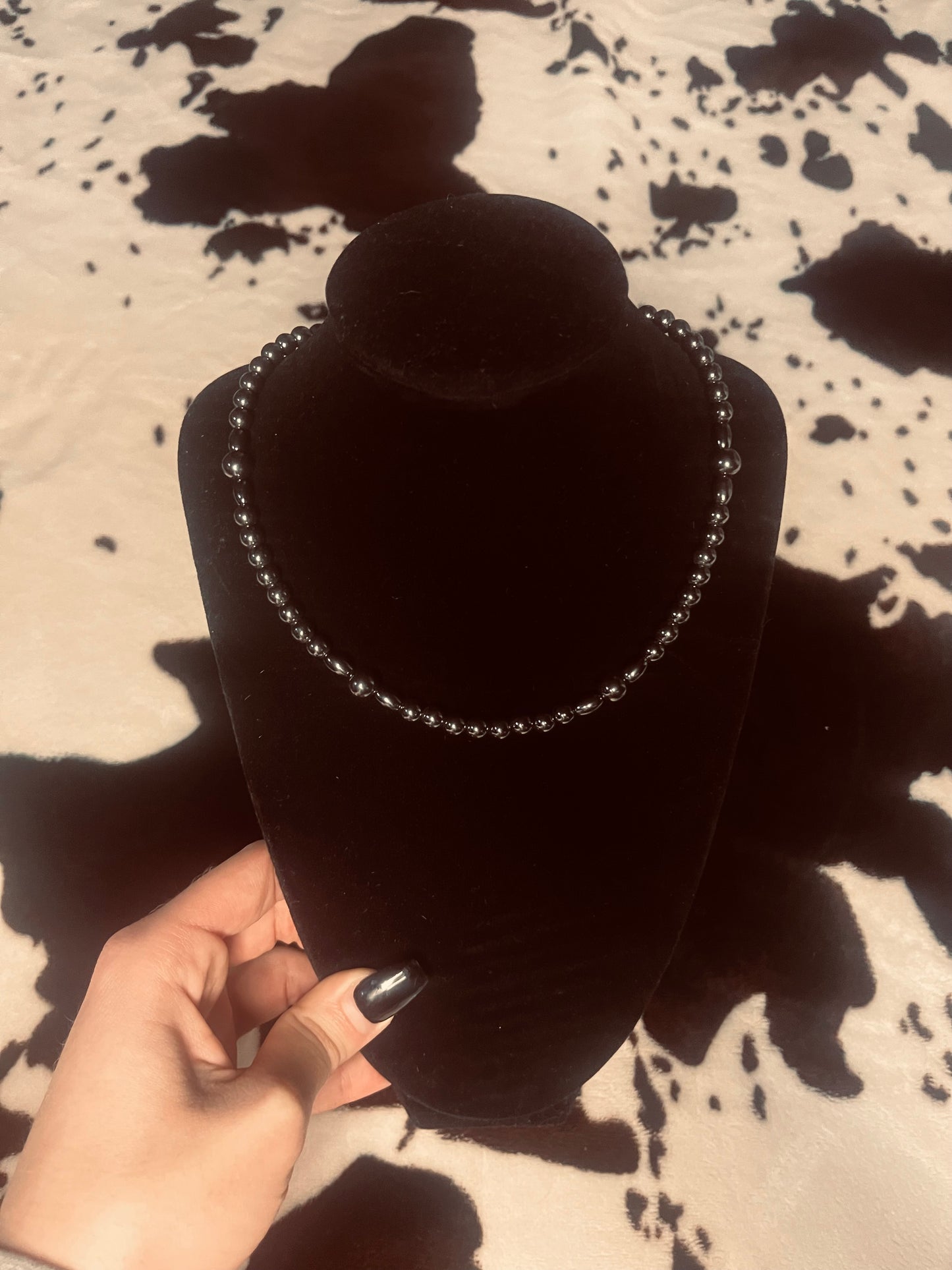 𝒦𝒾𝒸𝓀𝒾𝓃 𝒟𝓊𝓈𝓉 𝒰𝓅