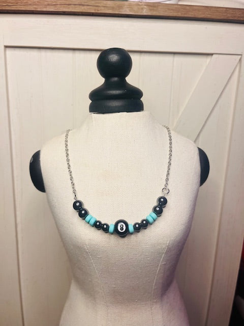 𝐹𝓊𝓁𝓁 𝒪𝒻 𝐿𝓊𝒸𝓀